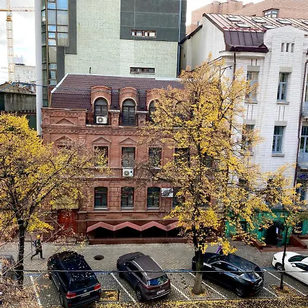 Історія Міста В Сучасності Завжди Зі Світлом Dnipro Exterior photo